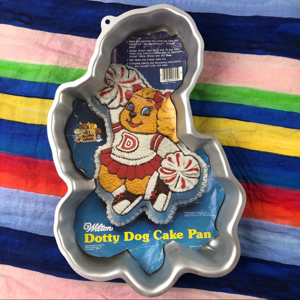 1985 Dotty Dog Wilton Cheerleader Cake Pan Metal
